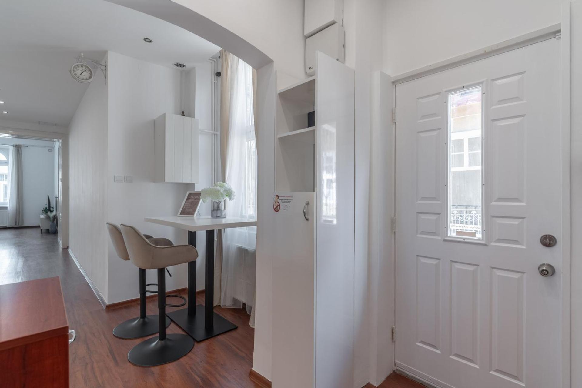 Deluxe And Cozy City Center Suite For 8Ppl Budapest Esterno foto